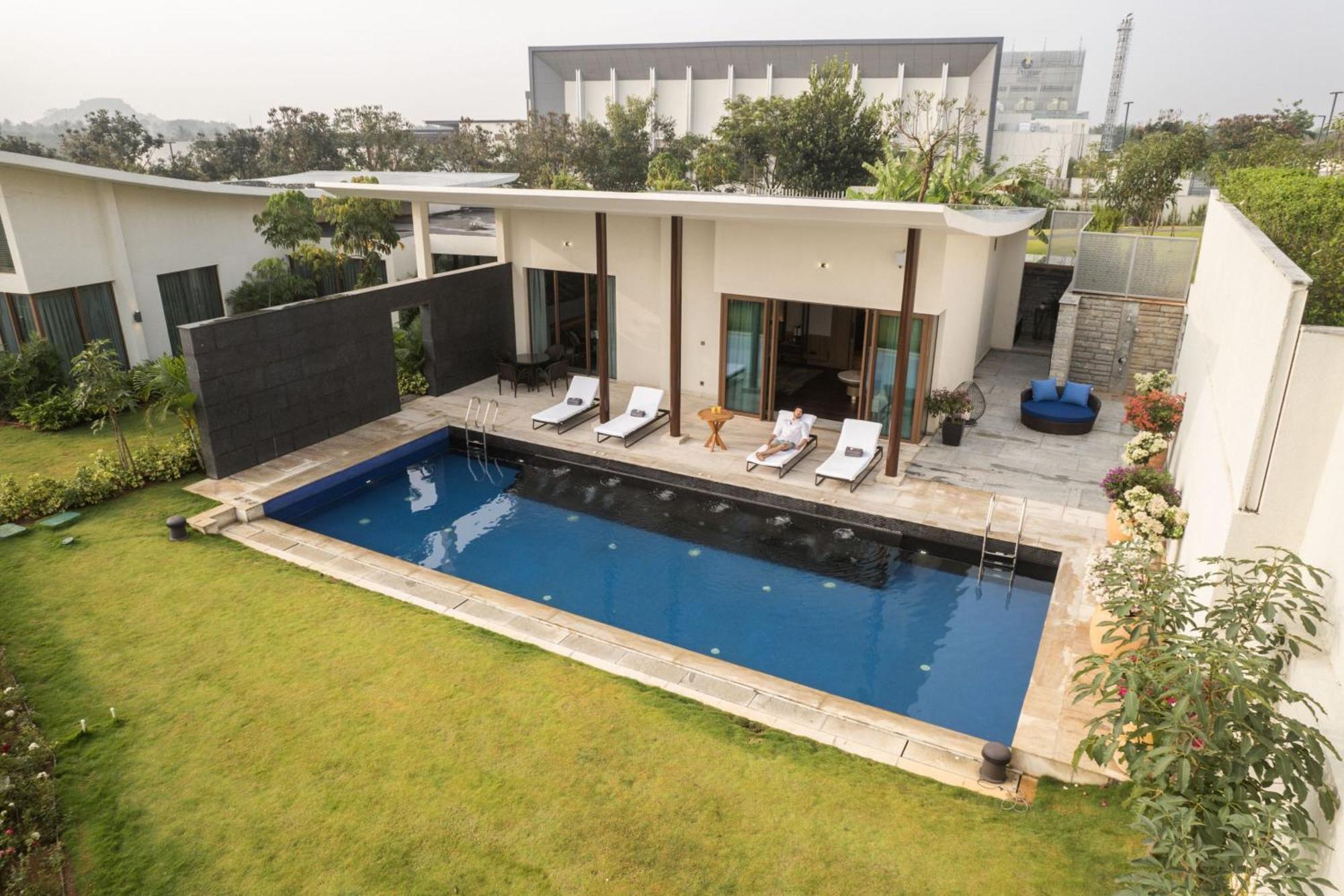 Jw Marriott Hotel Bengaluru Prestige Golfshire Resort & Spa Avati Exterior foto