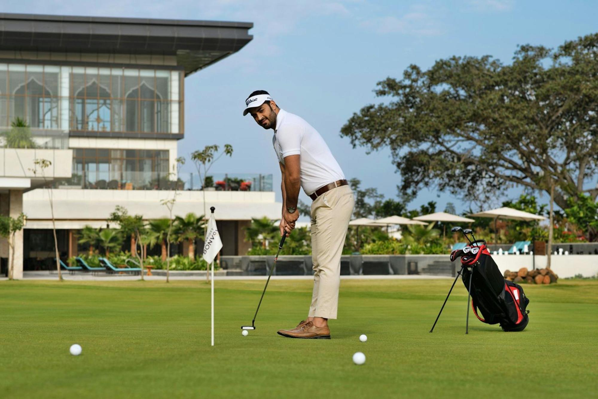 Jw Marriott Hotel Bengaluru Prestige Golfshire Resort & Spa Avati Exterior foto